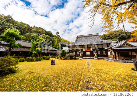 天佑寺的紅葉【長崎縣諫早市】 121862265