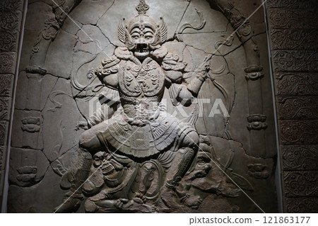 新羅石佛,慶州博物館,韓國 新羅石佛,慶州博物館,韓國 121863177