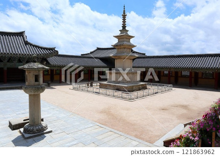 韓國慶州釋迦塔及佛國寺院區 121863962