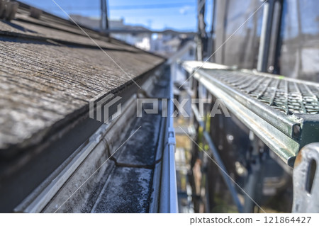 Roof repair work for detached houses Roof Gutters 121864427