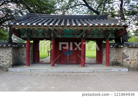 韓國慶州大陵苑阿吉比納國王陵墓 121864936