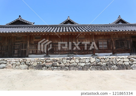 韓國慶州良洞村的房屋 121865334
