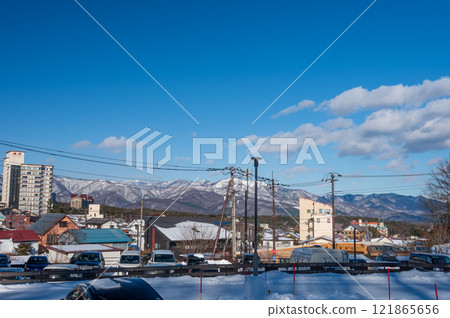 Kusatsu townscape, winter streetscape, snow country 121865656