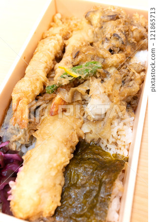 美味的天堂重盒午餐 美味的天堂重盒午餐 121865713
