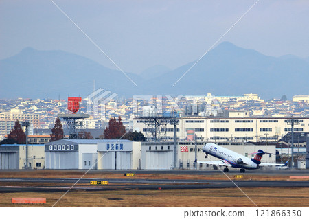 大阪國際機場 IBEX 飛機起飛天空公園 大阪國際機場 IBEX 飛機起飛天空公園 121866350