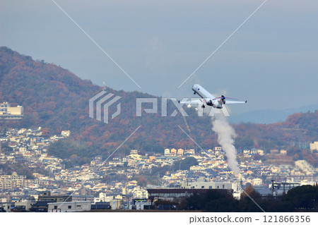 大阪國際機場 IBEX 飛機起飛天空公園 大阪國際機場 IBEX 飛機起飛天空公園 121866356
