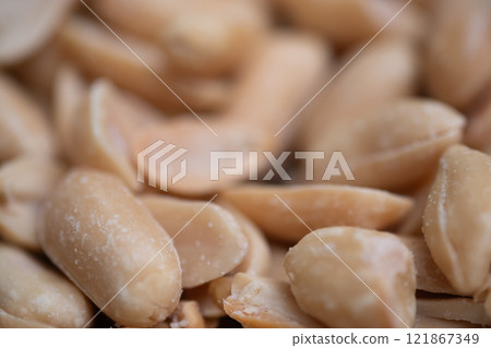 Image of buttered pea (stock photo) 121867349