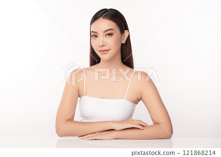 Beautiful young asian woman with clean fresh skin on white background, Face care, Facial treatment, Cosmetology, beauty and spa, Asian women portrait. 121868214