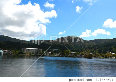 箱根蘆之湖風景 箱根蘆之湖風景 121868695