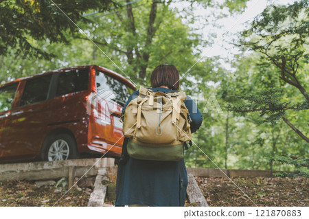 Female solitary travel Female solitary travel 121870883
