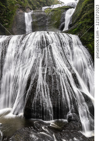 Fukuroda Falls front Fukuroda Falls front 121871023