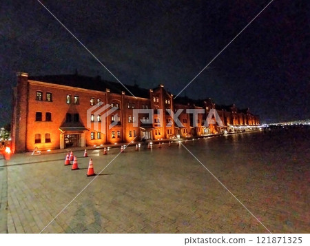 Illuminated Yokohama Red Brick Warehouse Illuminated Yokohama Red Brick Warehouse 121871325