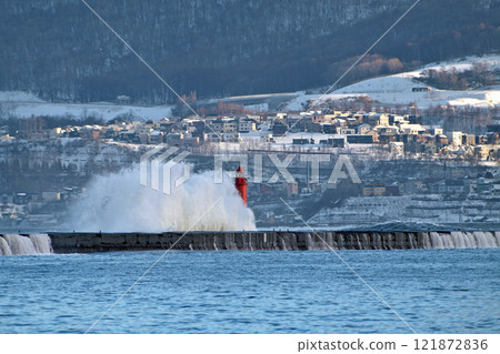 Otaru Port North Breakwater and Otaru Port North Secondary Breakwater Lighthouse when a high wave warning was issued Otaru Port North Breakwater and Otaru Port North Secondary Breakwater Lighthouse when a high wave warning was issued 121872836
