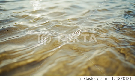Calm water surface in autumn Calm water surface in autumn 121878121