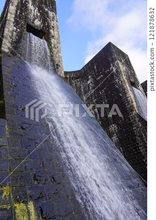 Honenike Dam (Honenike Dam, Kagawa Prefecture) 121878632
