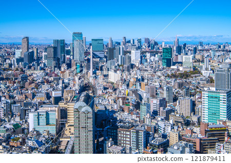 日本東京城市景觀 山巒可見的新景觀。澀谷、阿庫什、E259、山手線、男體山等景觀 = 11th 121879411