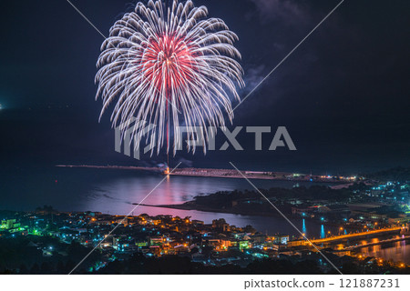 Fireworks Festival, Goshinyama Festival, Yakushima, Offshore Alps (Summer) Fireworks Festival, Goshinyama Festival, Yakushima, Offshore Alps (Summer) 121887231