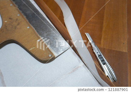 Repapering Shoji Screens (Edges) 03 Repapering Shoji Screens (Edges) 03 121887901