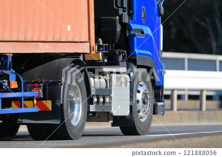 Trailer truck image 121888056