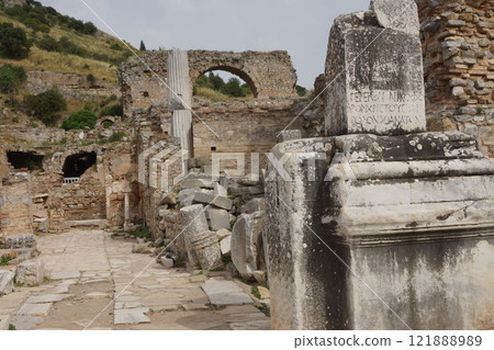 Ruins of Ephesus near Izmir, Turkey 121888989