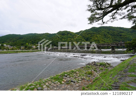 京都桂川渡月橋 京都桂川渡月橋 121890217