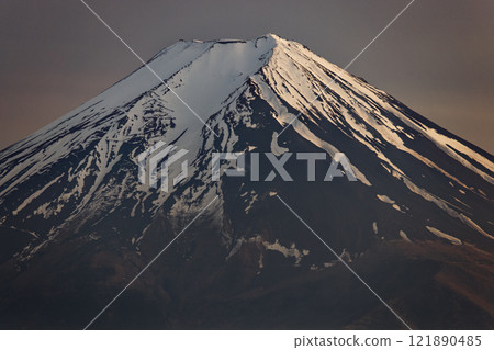 Mount Fuji in the evening light as seen from Mitsutoge Pass 121890485