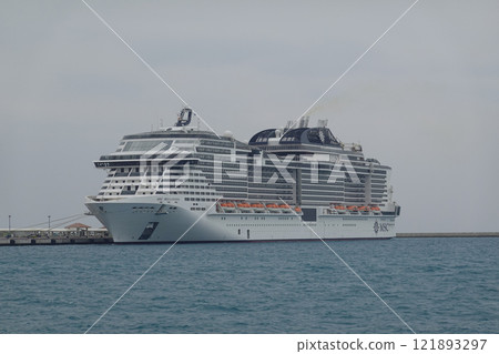 地中海貝利西瑪號 121893297