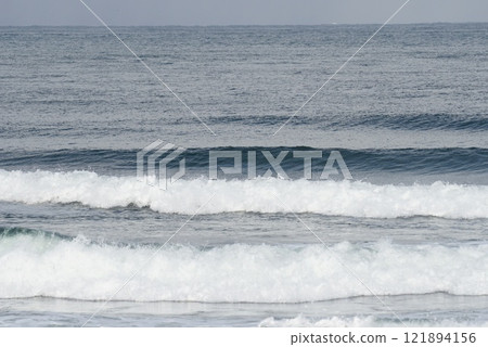 Rough sea Rough sea 121894156