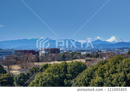 Tachikawa City, Tachikawa Stage Garden, Sky Deck View, Mt. Fuji, Tanzawa Mountain Ridge (left) Tachikawa City, Tachikawa Stage Garden, Sky Deck View, Mt. Fuji, Tanzawa Mountain Ridge (left) 121895805