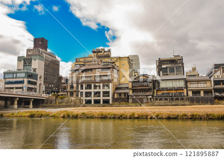 京都市東山區三條京阪週邊街景 121895887