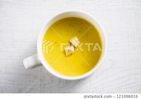 Pumpage soup with pumpkin 121896818