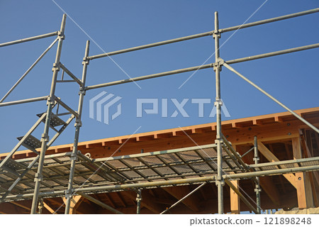 木造建築臨時鷹架 木造建築臨時鷹架 121898248