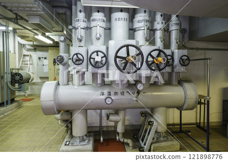 地下安裝冷熱水設備攝影合作：電波學園教育法人、東京電子專門學校 121898776