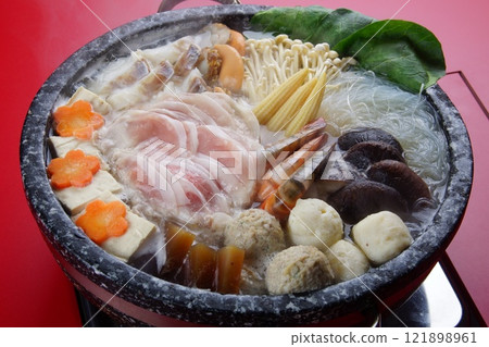 Chanko nabe / Yosenabe 121898961