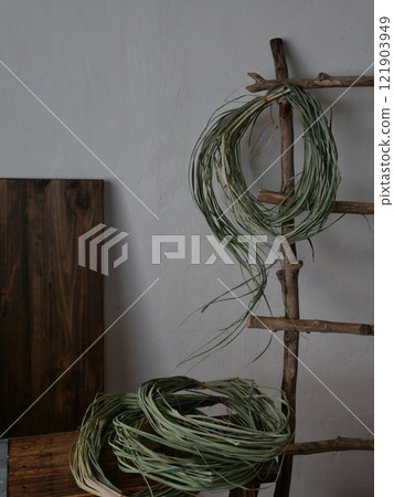 Wreath on the wall Wreath on the wall 121903949