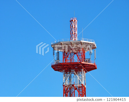 Telephone tower 121904415