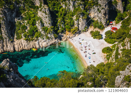 Famous Calanque d en Vau bay view, Cassis, Marseille, France Famous Calanque d en Vau bay view, Cassis, Marseille, France 121904603