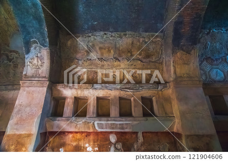 Ancient ruins of Pompei city, Naples, Italy. Room of Pompeii thermal bath. Ancient ruins of Pompei city, Naples, Italy. Room of Pompeii thermal bath. 121904606