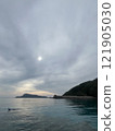Angel's Ladder Descending into the Sea 121905030