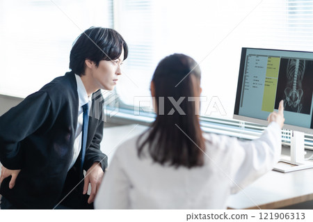 病人和醫生接受醫療狀況的解釋 121906313