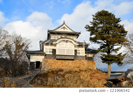 Binaka Matsuyama城堡城堡塔 121906542