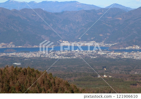 Mt. Fuji on New Year's Day 121906610