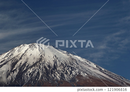 Mt. Fuji on New Year's Day Mt. Fuji on New Year's Day 121906816