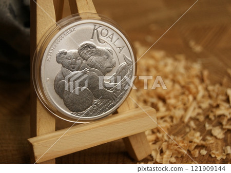 1 dollar Koala 2023 1oz Australian pure silver coin in capsule 1 dollar Koala 2023 1oz Australian pure silver coin in capsule 121909144