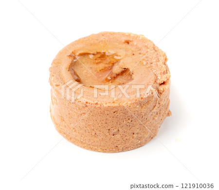 Pet Food, Wet Food for Cats, Dog Canned Pate, Soft Pet Food on White Pet Food, Wet Food for Cats, Dog Canned Pate, Soft Pet Food on White 121910036