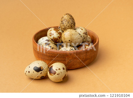 Quail Eggs, Diet Egg, Healthy Breakfast, Natural Organic Nutrition, Salad Ingredient Spotted Quail Egg Quail Eggs, Diet Egg, Healthy Breakfast, Natural Organic Nutrition, Salad Ingredient Spotted Quail Egg 121910104