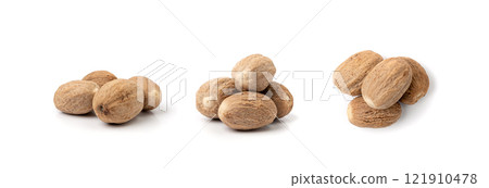 Nutmeg Isolated, Myristica Fragrans Fruit, Dry Spicy Nutmeg Powder, Grated Whole Muscat Nut, Nut Meg 121910478