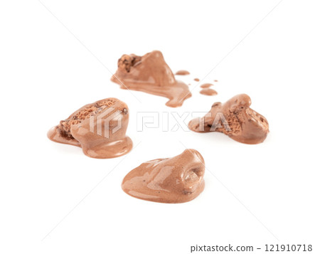 Melted chocolate ice cream isolated, real melting cocoa icecream drops, chocolate ice stain Melted chocolate ice cream isolated, real melting cocoa icecream drops, chocolate ice stain 121910718