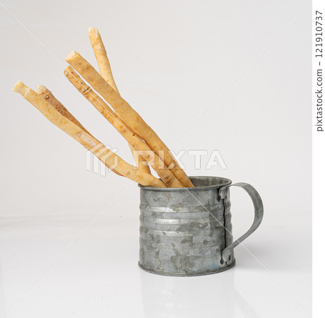 Miswak also known as Miswaak, Siwak, Sewak. Natural Wooden Toothbrush made of Salvadora Persica Tree Miswak also known as Miswaak, Siwak, Sewak. Natural Wooden Toothbrush made of Salvadora Persica Tree 121910737