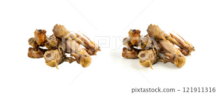 Chicken Leftovers, Unfinished Grilled Chicken on Dirty Plate Isolated, Meat Pieces and Bones after Dinner 121911316